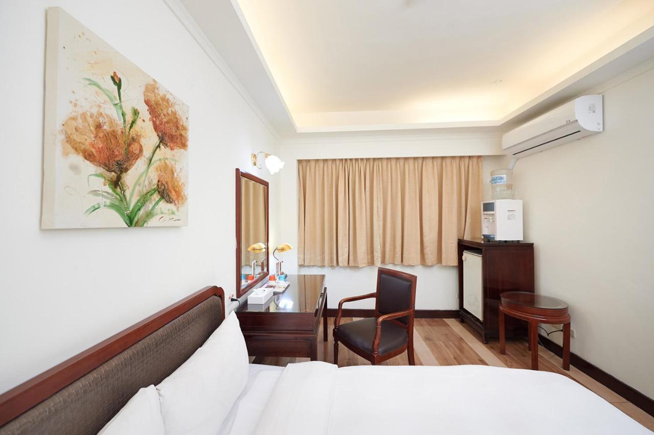 Peach Hotel Hszincsu Kültér fotó